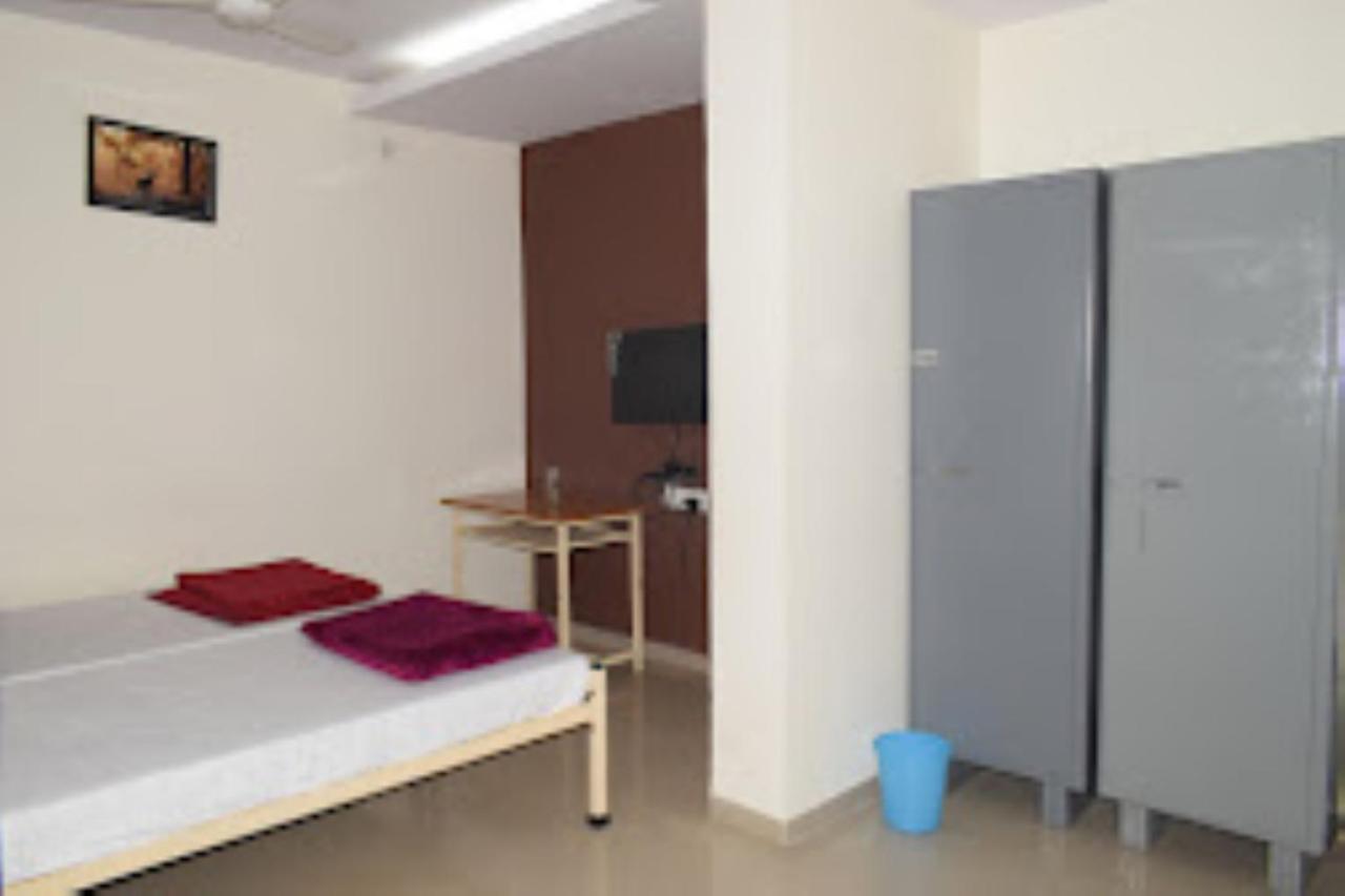 Hotel Vaibhav,Akola 외부 사진