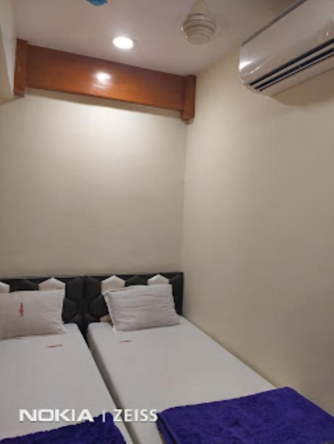 Hotel Vaibhav,Akola 외부 사진